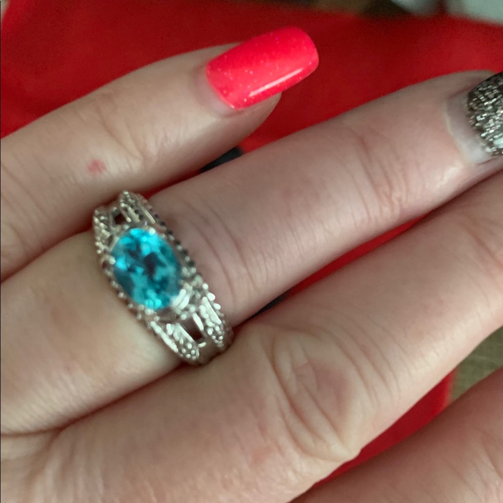 NWT Blue Topaz Sterling Silver Ring. Size 6